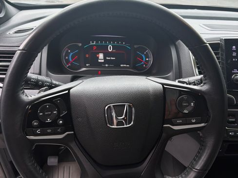 Used 2021 Honda Passport Touring image 18