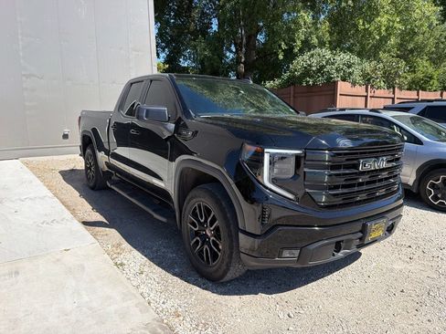 Used 2024 GMC Sierra 1500 Elevation w/ LPO, Elevation Black Package AWD/4WD image 3