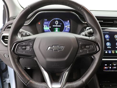 Used 2023 Chevrolet Bolt EUV LT w/ Convenience Package image 18