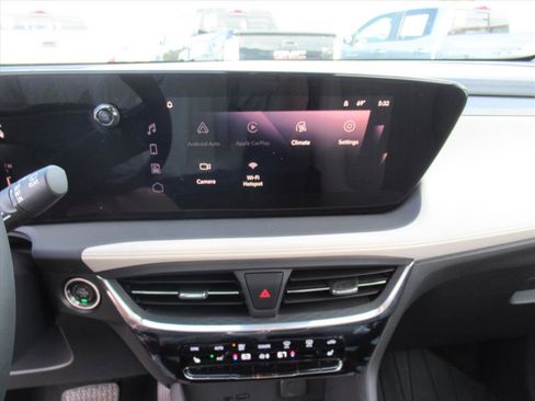 Used 2024 Buick Encore GX Avenir w/ Avenir Technology Package image 25