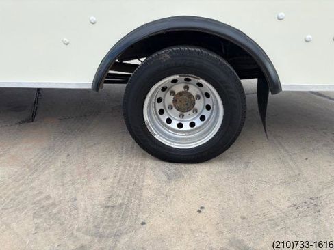 Used 2022 Ford Transit 350 DRW image 33