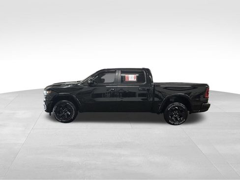 Used 2025 RAM 1500 Big Horn AWD/4WD image 2