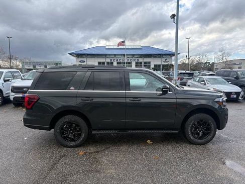Certified 2023 Ford Expedition Timberline image 4