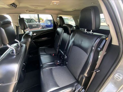 Used 2019 Dodge Journey Crossroad image 20