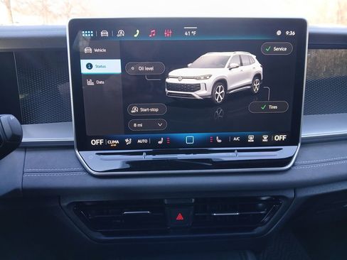 New 2026 Volkswagen Tiguan SE R-Line image 18