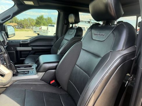 Used 2019 Ford F150 Raptor w/ Equipment Group 802A Luxury AWD/4WD image 31