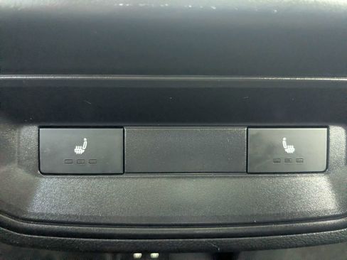 Used 2024 Volkswagen Atlas Cross Sport SEL R-Line AWD/4WD image 8
