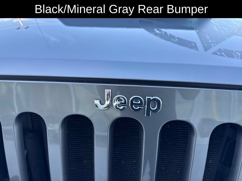 Used 2015 Jeep Wrangler Sport AWD/4WD image 16
