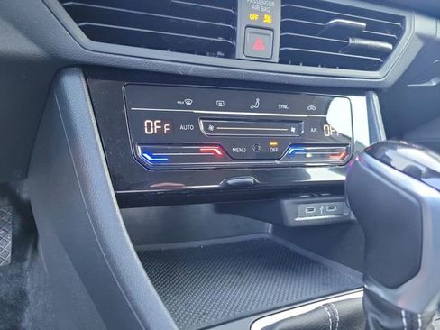Used 2025 Volkswagen Jetta S image 21