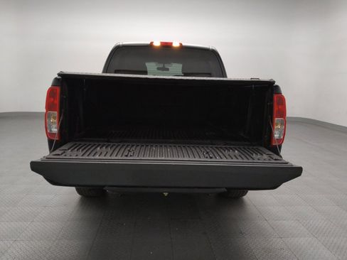 Used 2018 Nissan Frontier SV image 29