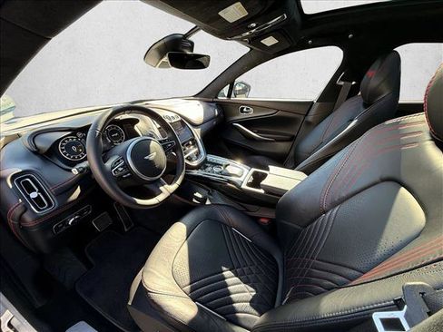 Used 2021 Aston Martin DBX AWD/4WD image 15