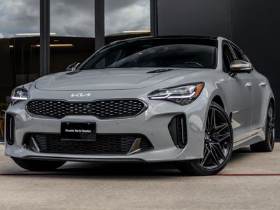 Used 2022 Kia Stinger GT2