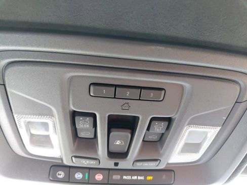 Used 2023 GMC Sierra 1500 Denali Ultimate image 21