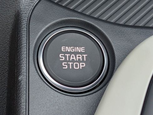 New 2026 Kia K4 EX FWD image 36