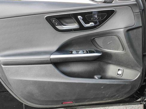 Used 2022 Mercedes-Benz C 300 Sedan image 22