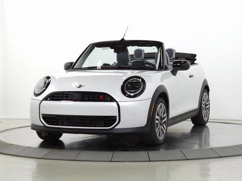 Used 2026 MINI Cooper S FWD image 3