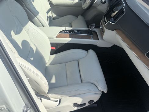 Used 2020 Volvo XC90 T6 Inscription w/ Protection Package Premier AWD/4WD image 27