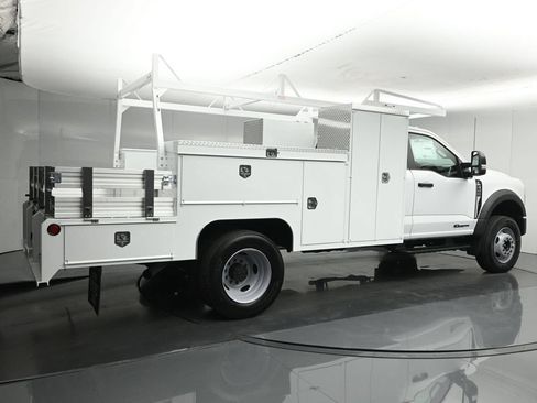 New 2026 Ford F600 2WD Regular Cab Super Duty w/ XL Chrome Package image 9