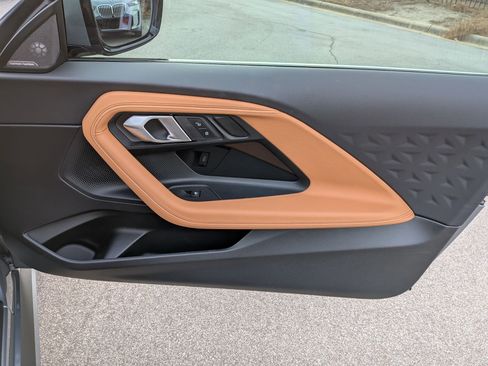 Used 2025 BMW 230i Coupe w/ M Sport Package image 30