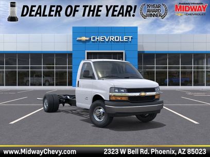 New 2025 Chevrolet Express 3500 w/ Power Convenience Package