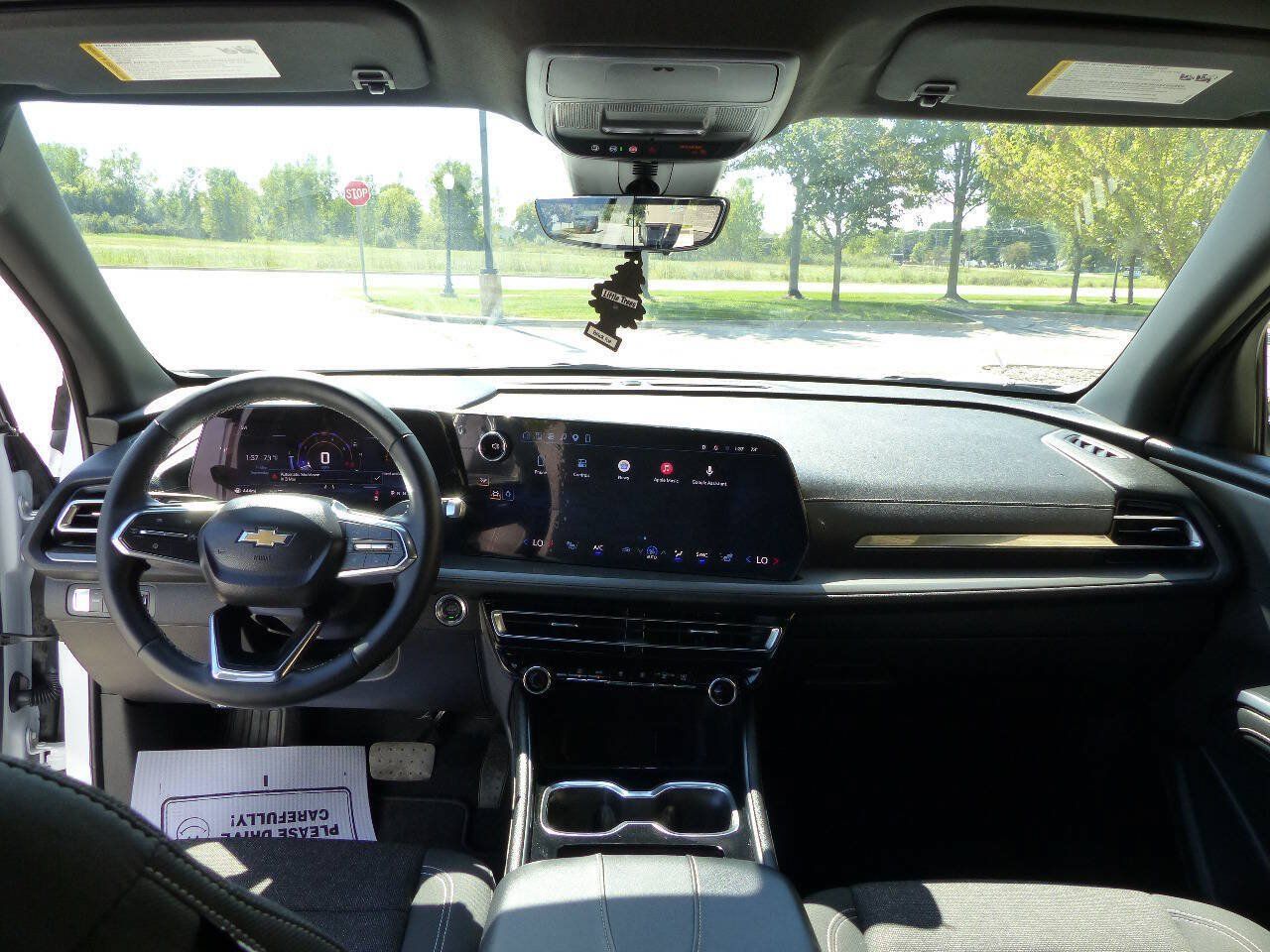 Used 2026 Chevrolet Traverse LT w/ Driver Confidence Package AWD/4WD image 48