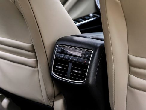 Used 2019 MAZDA CX-9 Grand Touring image 35