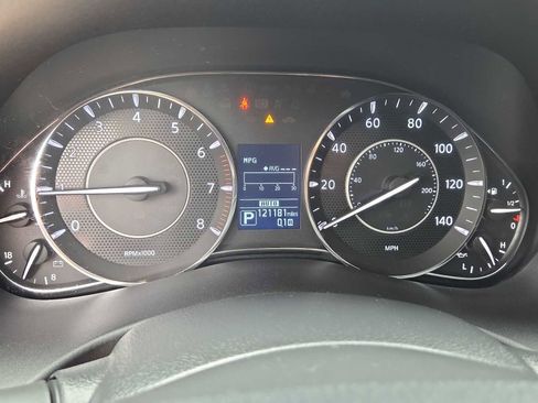 Used 2020 Nissan Armada Platinum w/ Platinum Reserve Package AWD/4WD image 22