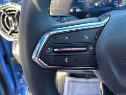 New 2026 Chevrolet Equinox ACTIV image 32