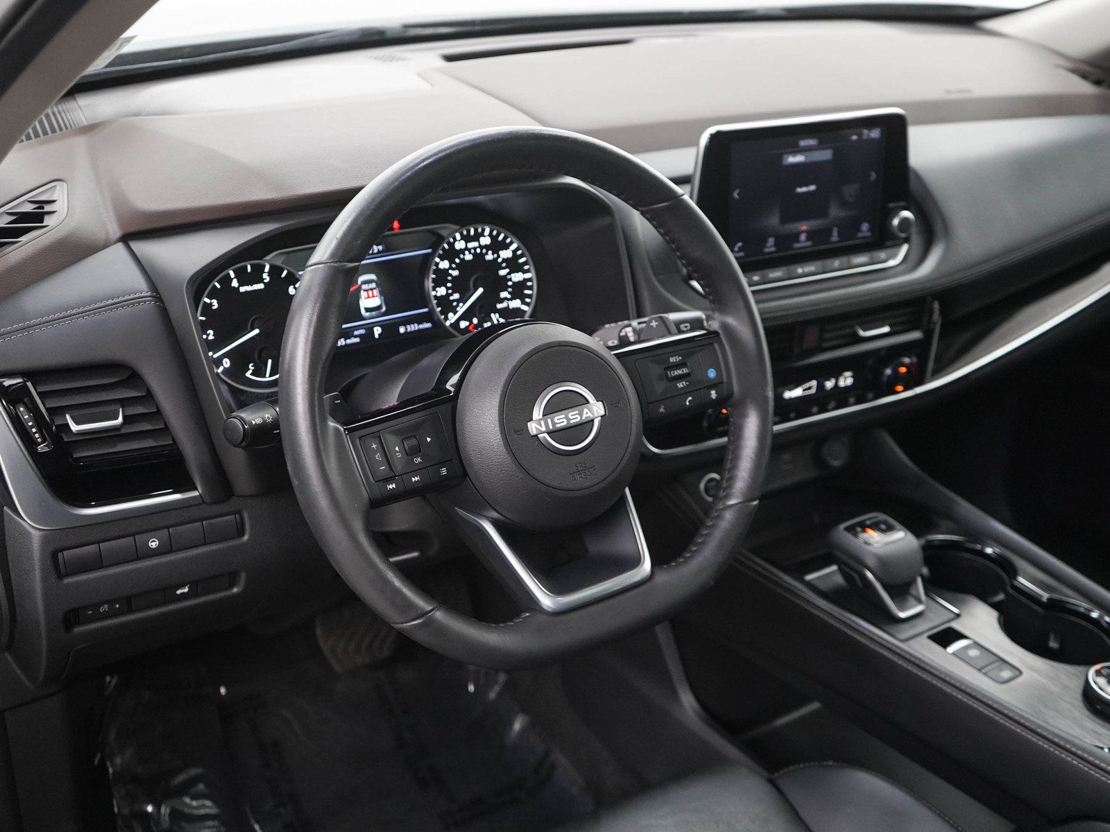Used 2023 Nissan Rogue SL AWD/4WD image 21