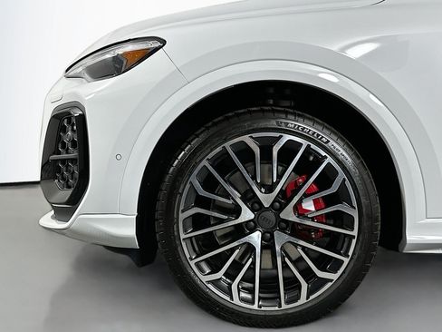 New 2026 Audi SQ5 Premium Plus AWD/4WD image 11