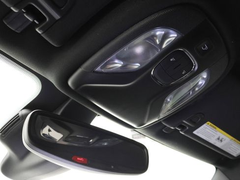 Used 2023 Jeep Compass Trailhawk w/ Trailhawk Elite Group image 12