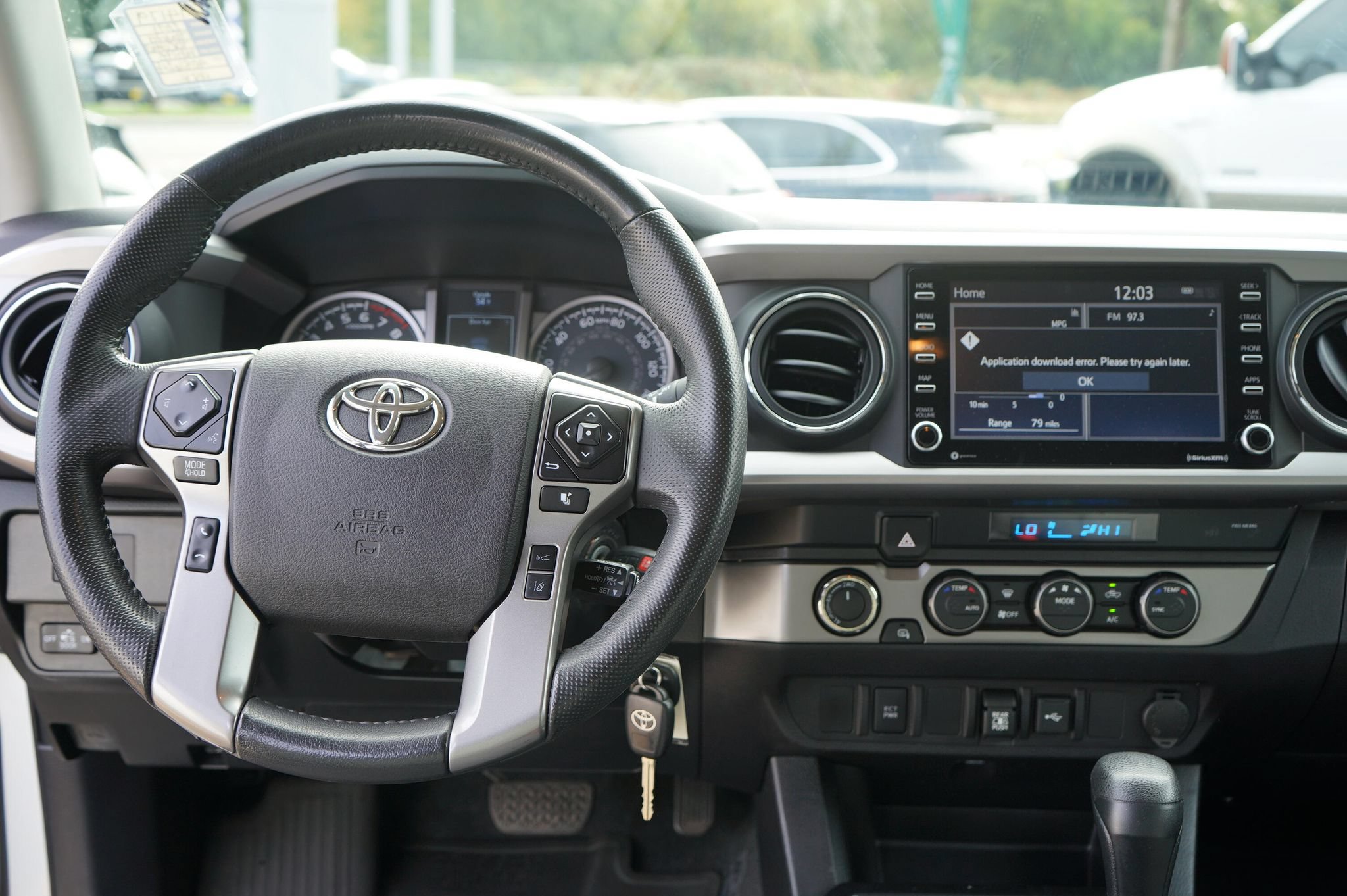 Used 2021 Toyota Tacoma SR5 AWD/4WD image 15