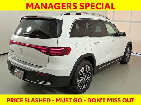 Used 2025 Mercedes-Benz EQB 250+ image 8