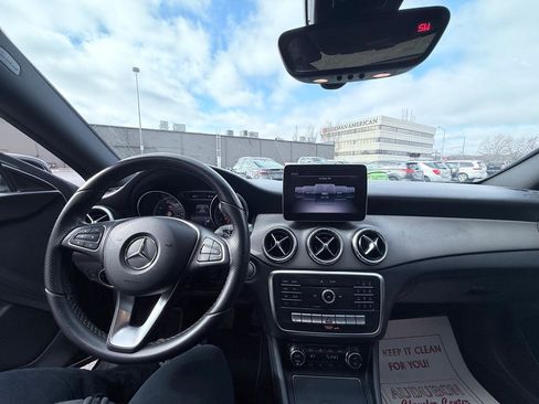 Used 2018 Mercedes-Benz CLA 250 4MATIC image 17