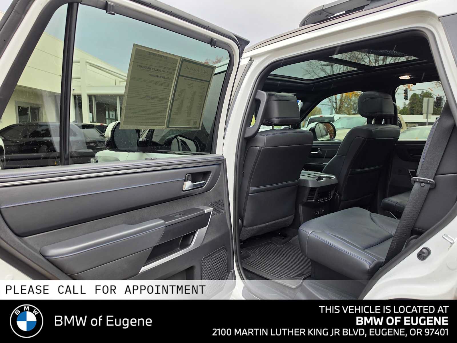 Used 2024 Toyota Sequoia Platinum AWD/4WD image 18