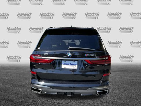 Used 2021 BMW X7 M50i AWD/4WD image 8