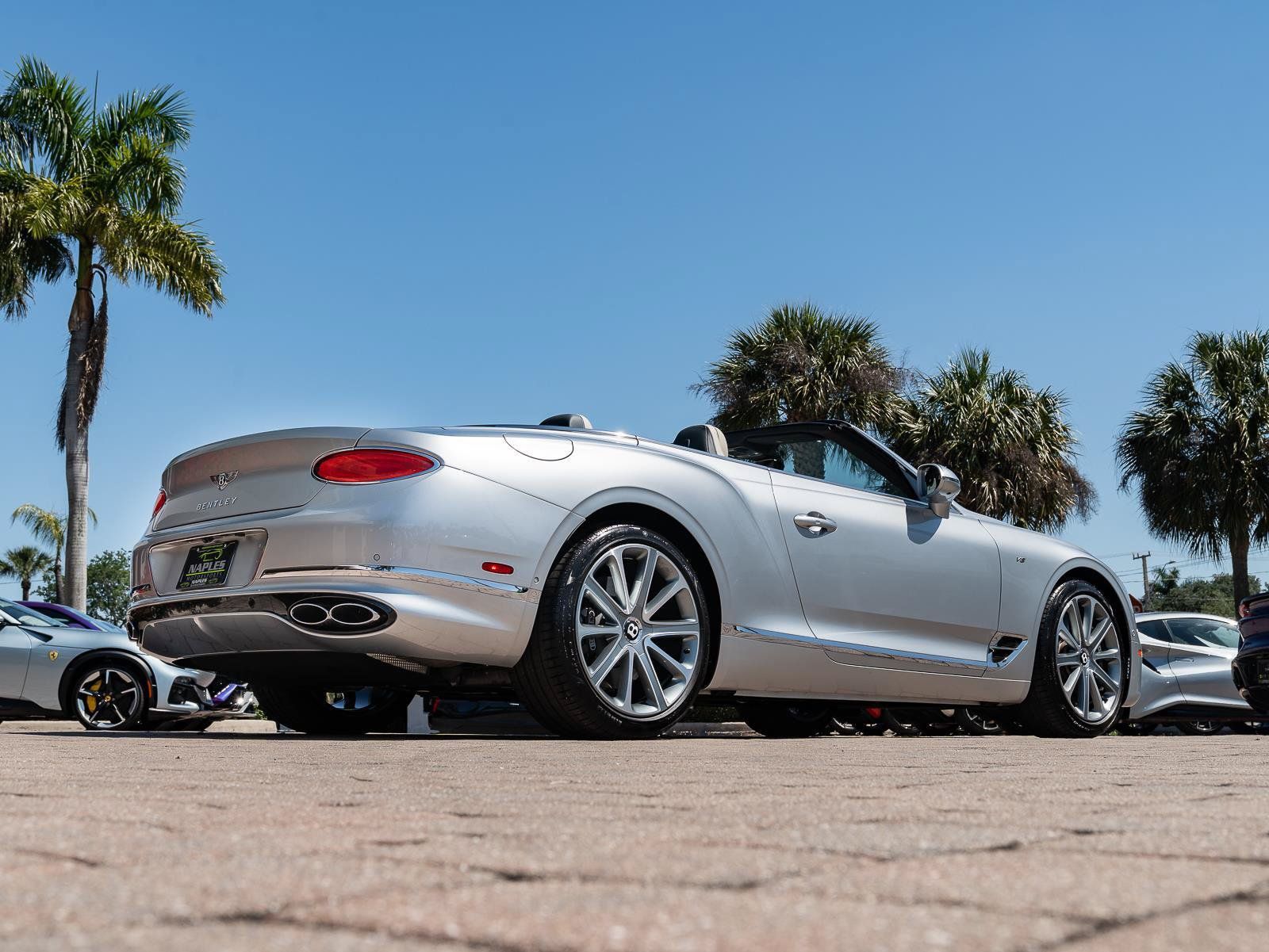 Used 2022 Bentley Continental GT AWD/4WD image 13