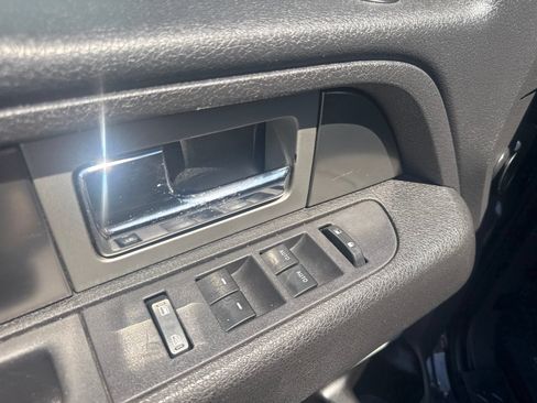 Used 2014 Ford F150 FX4 w/ Equipment Group 402A Luxury AWD/4WD image 16