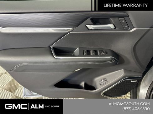 New 2026 GMC Acadia Elevation w/ Elevation Premium Package image 12