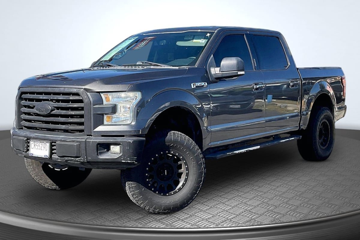 Used 2016 Ford F150 XLT w/ Equipment Group 301A Mid RWD image 11
