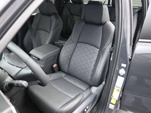 New 2026 Toyota Tacoma Limited AWD/4WD image 10