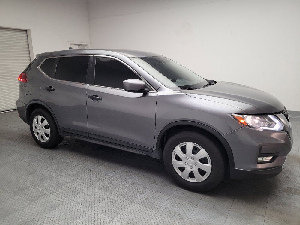 Used 2020 Nissan Rogue S FWD image 11