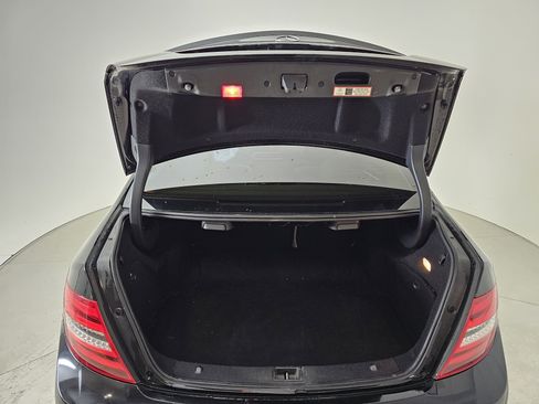 Used 2014 Mercedes-Benz C 250 Sedan image 19