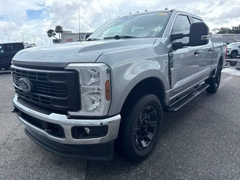 Used 2024 Ford F250 XL w/ FX4 Off-Road Package AWD/4WD image 3