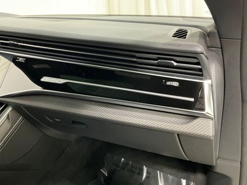 Used 2024 Audi SQ8 Premium Plus AWD/4WD image 15
