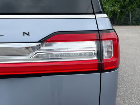 Used 2018 Lincoln Navigator Black Label AWD/4WD image 10