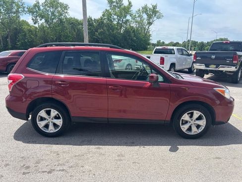 Used 2015 Subaru Forester 2.5i Premium w/ All-Weather Package AWD/4WD image 4