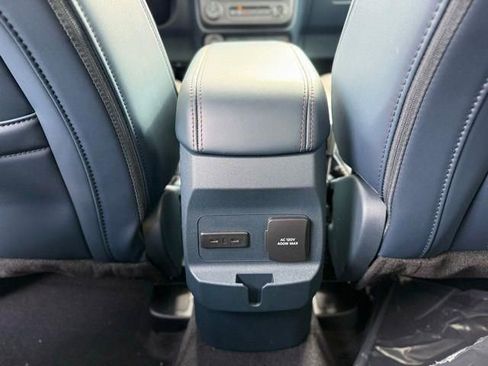 New 2026 Ford Maverick Lariat w/ 4K Tow Package image 28