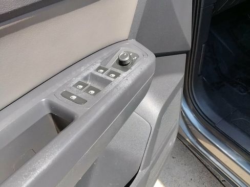 Used 2021 Volkswagen Atlas Cross Sport S FWD image 24