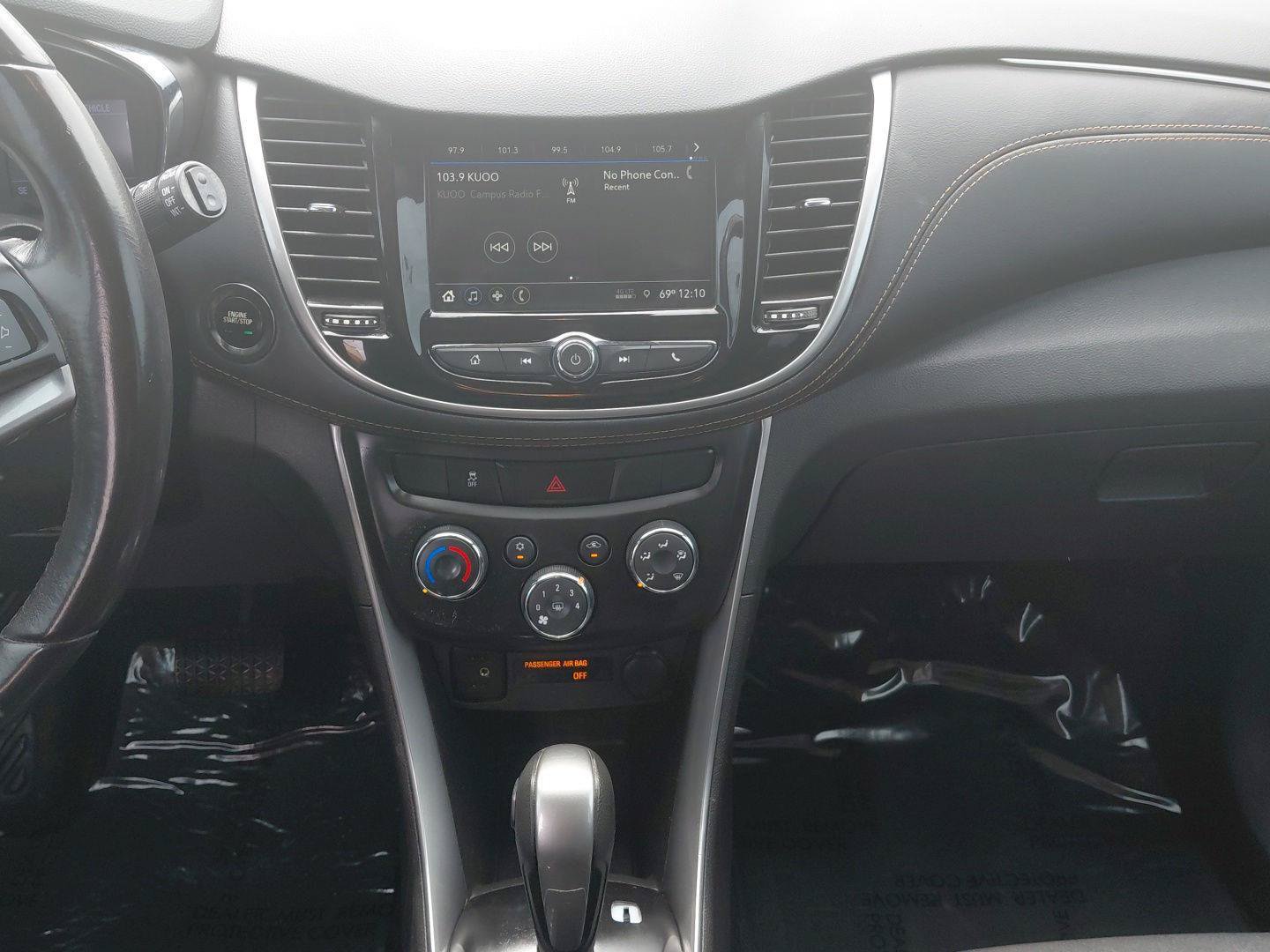 Used 2019 Chevrolet Trax LT w/ LT Convenience Package FWD image 10